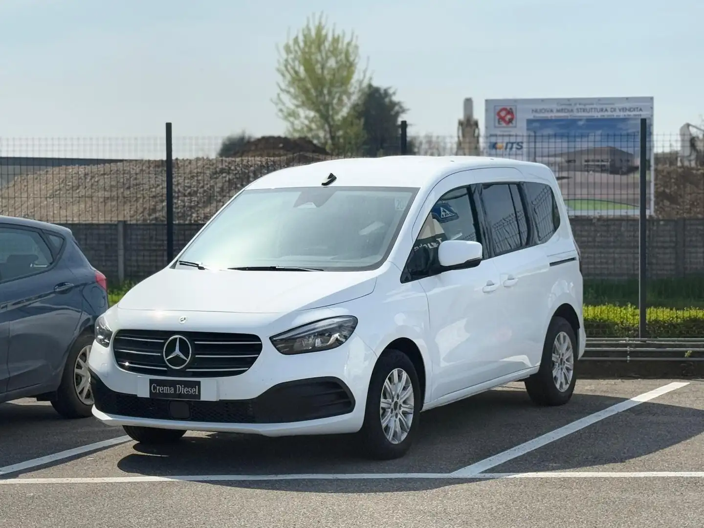 Mercedes-Benz T-Class T 180d PREMIUM Alb - 1