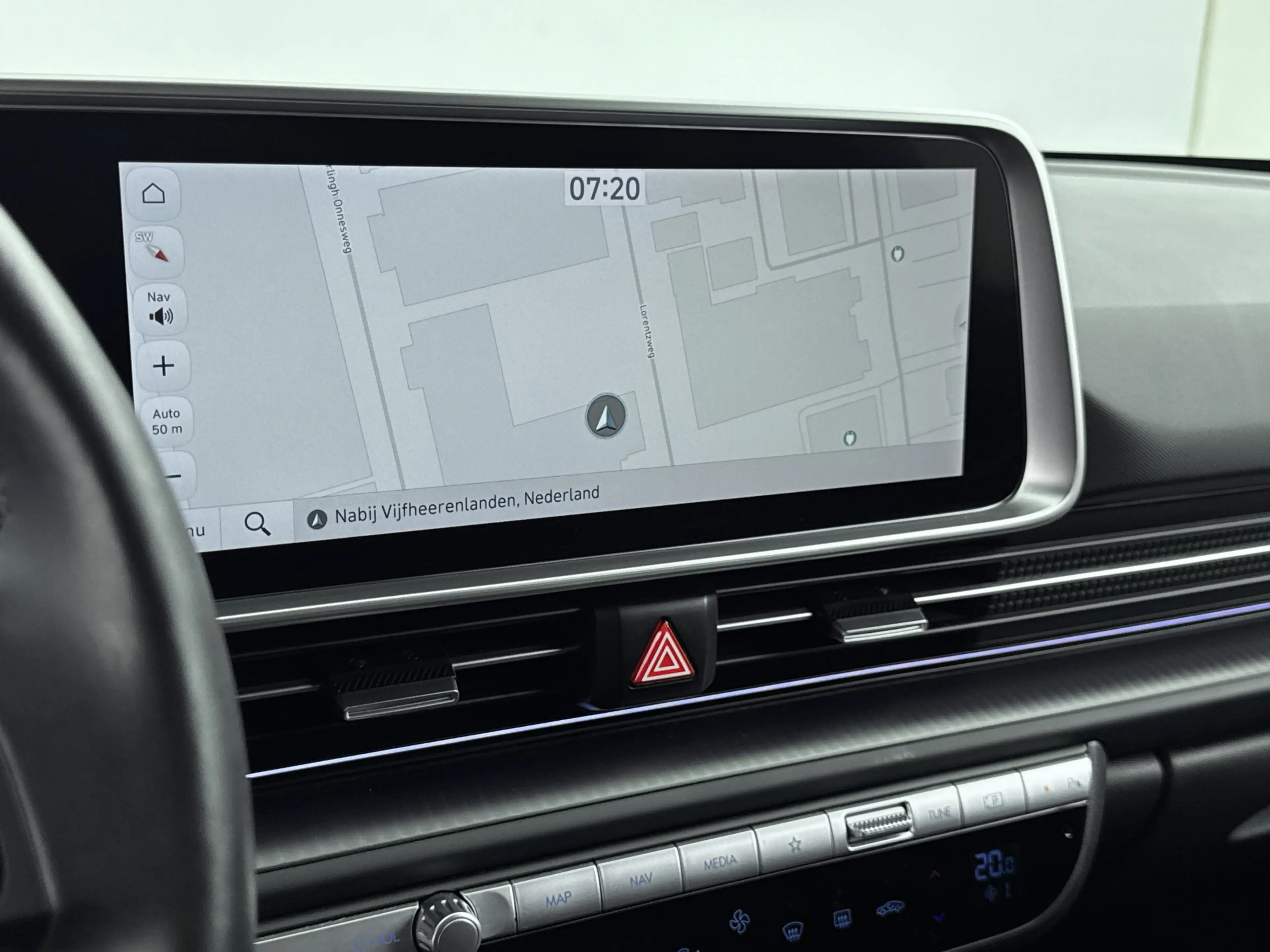 Hyundai IONIQ 6 - Connect 77.4 kWh // DEALERONDERHOUDEN // ELECTRI — photo 28