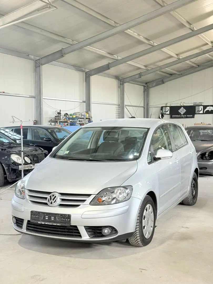 Volkswagen Golf Plus 1.6 Comfortline - 2