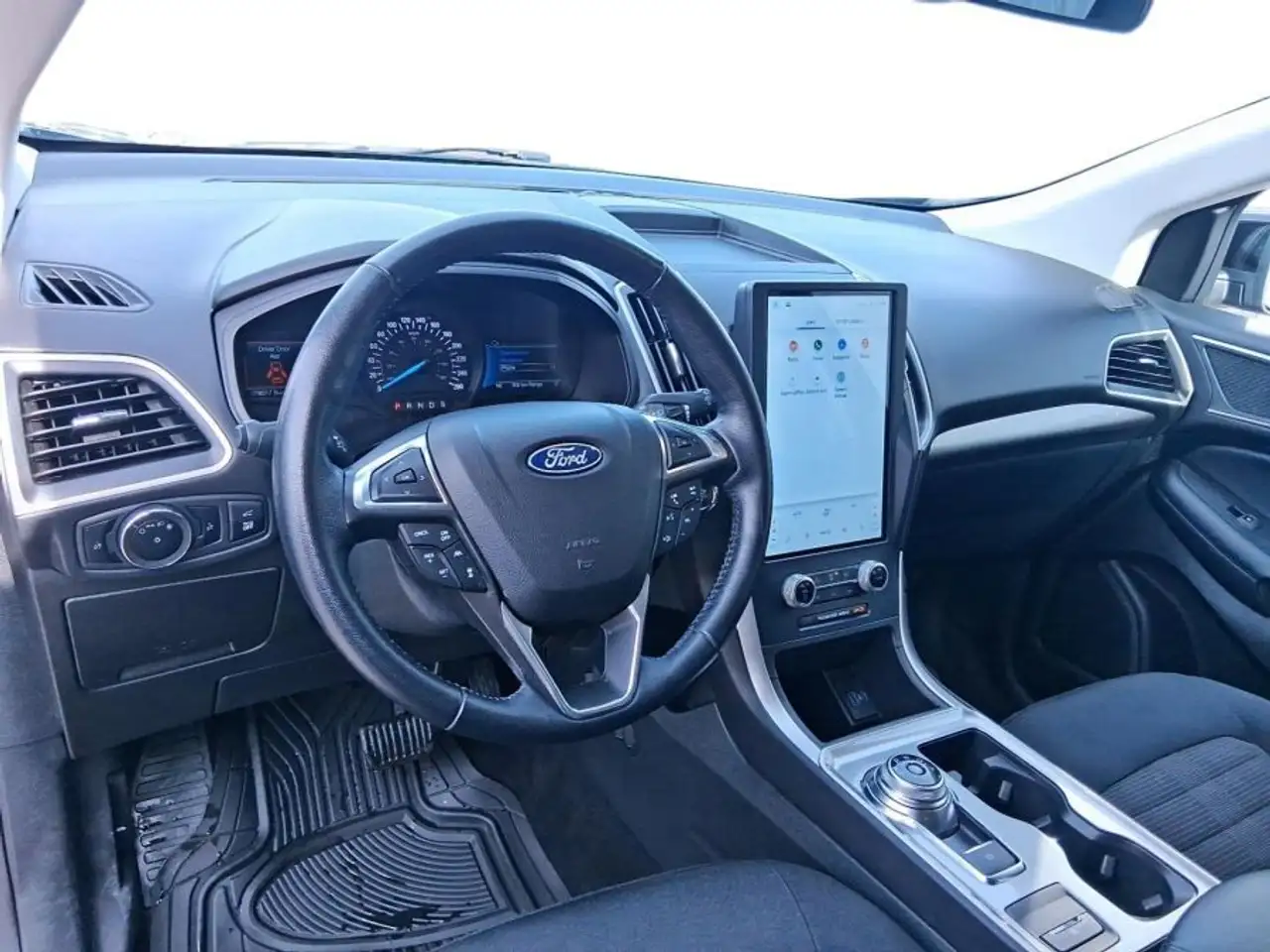 Ford Edge снимка Ford Edge