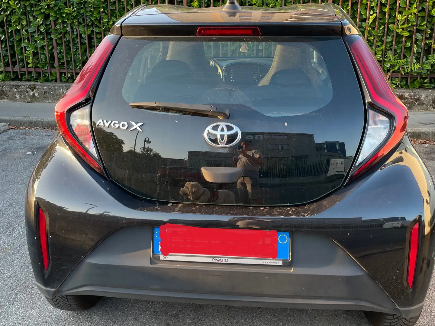 Toyota Aygo Aygo X X 1.0 Active 72cv s-cvt Nero - 1