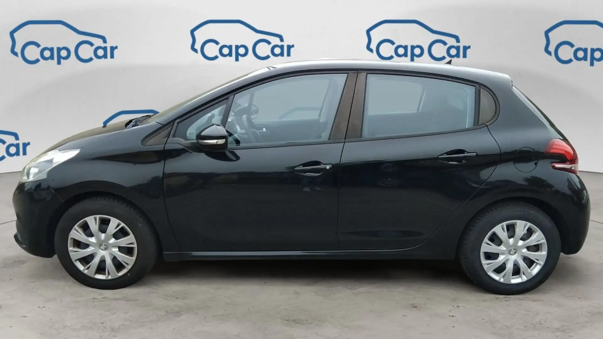Peugeot 208 I 1.2 PureTech 82 Active Noir - 2