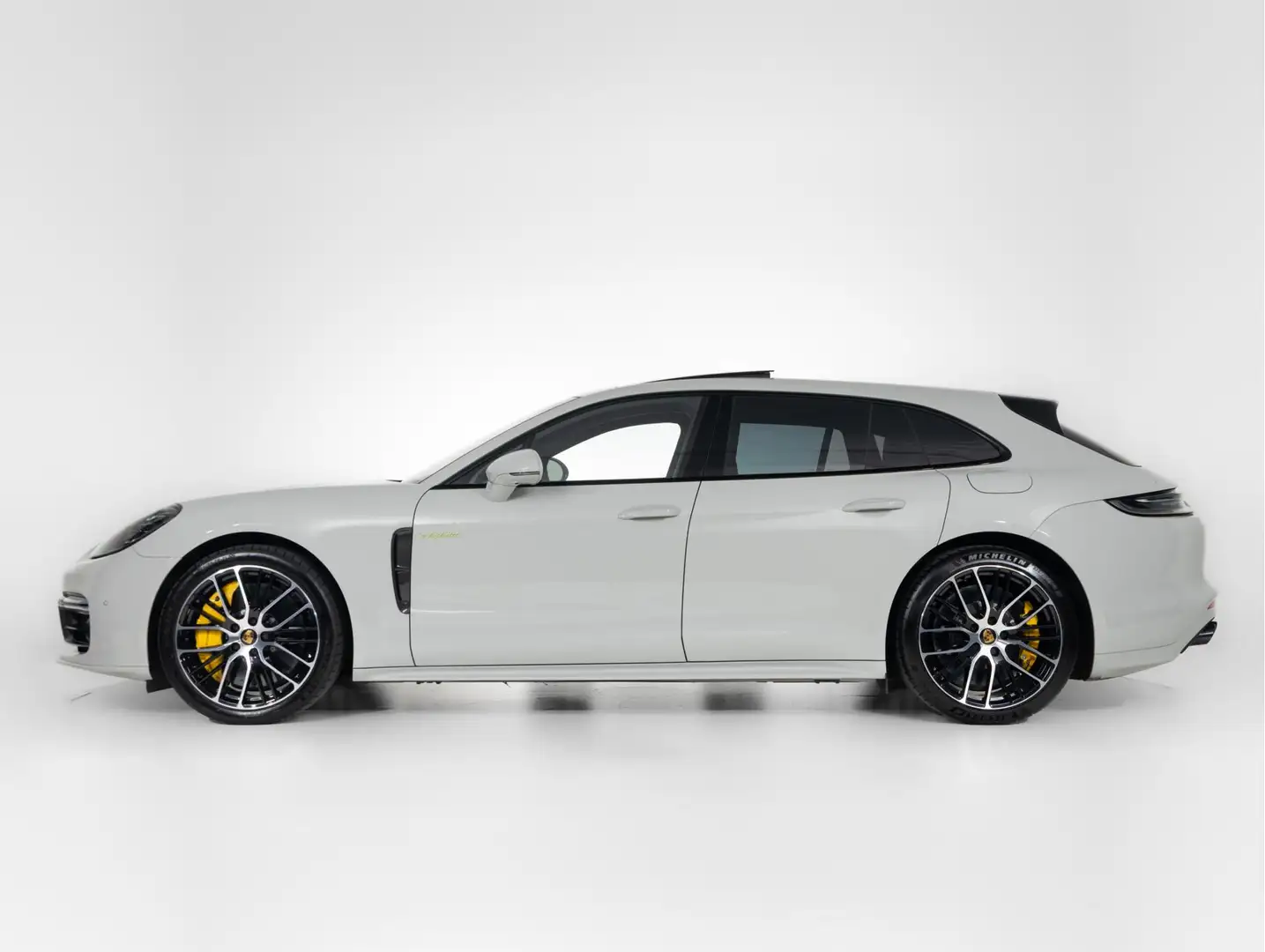 Porsche Panamera Turbo S E-Hybrid Sport Turismo Grijs - 2