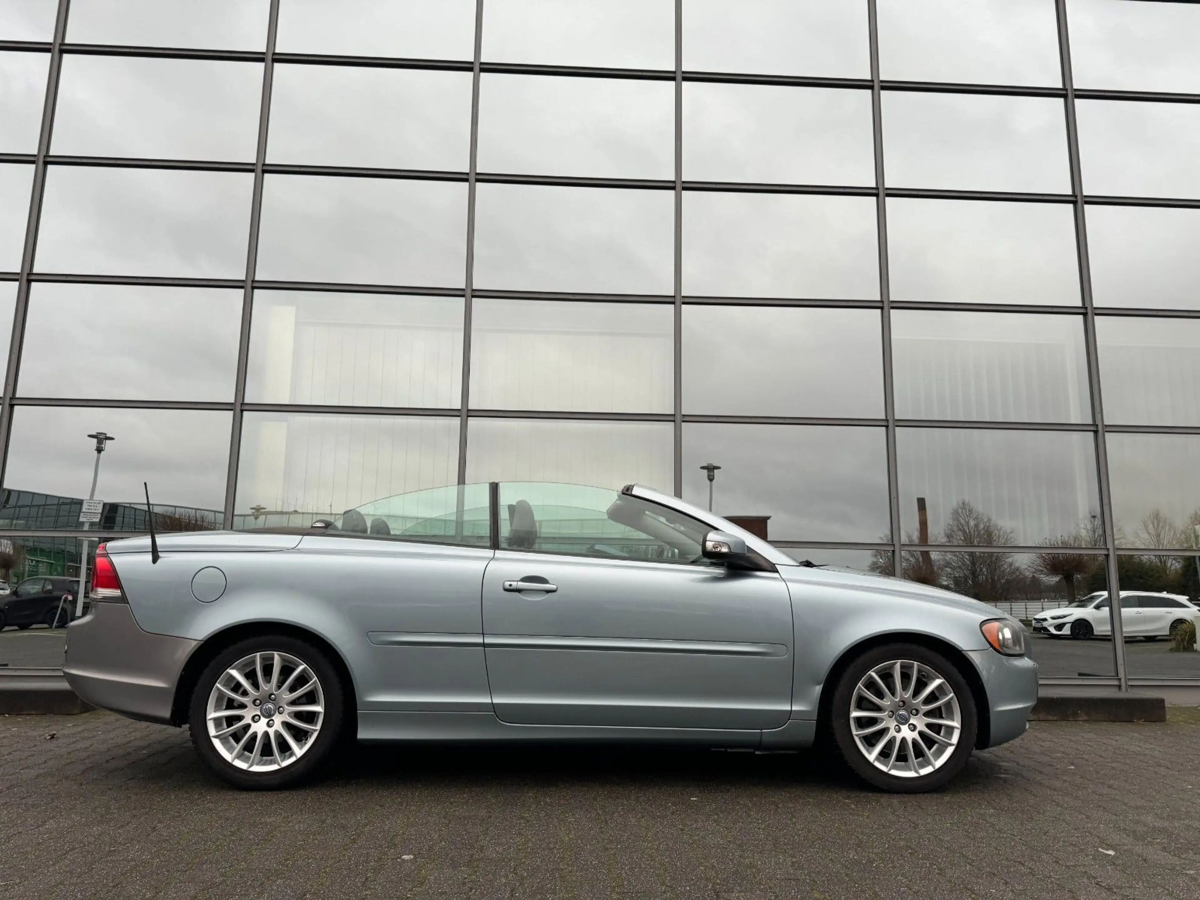 Volvo C70 Cabriolet 2.4 Summum Leder Klima — photo 5
