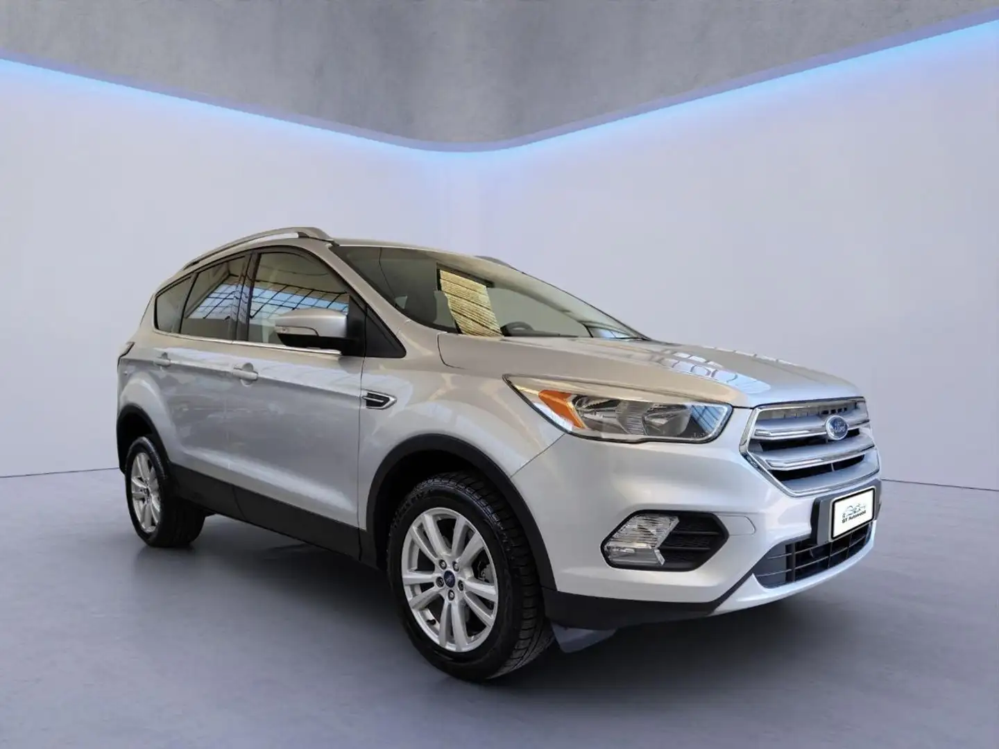 Ford Kuga 1.5 TDCI 120 CV S&S 2WD Plateado - 2