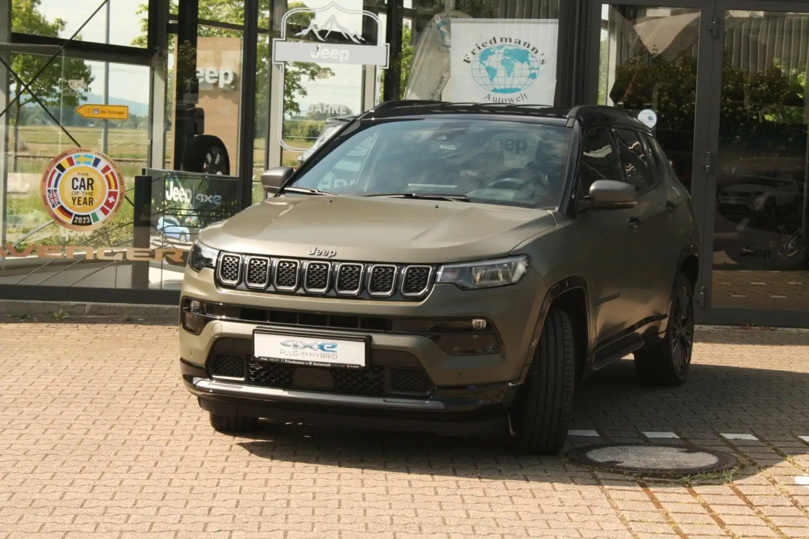 Jeep Compass 1.3l T4-PHEV 80th Grün - 1