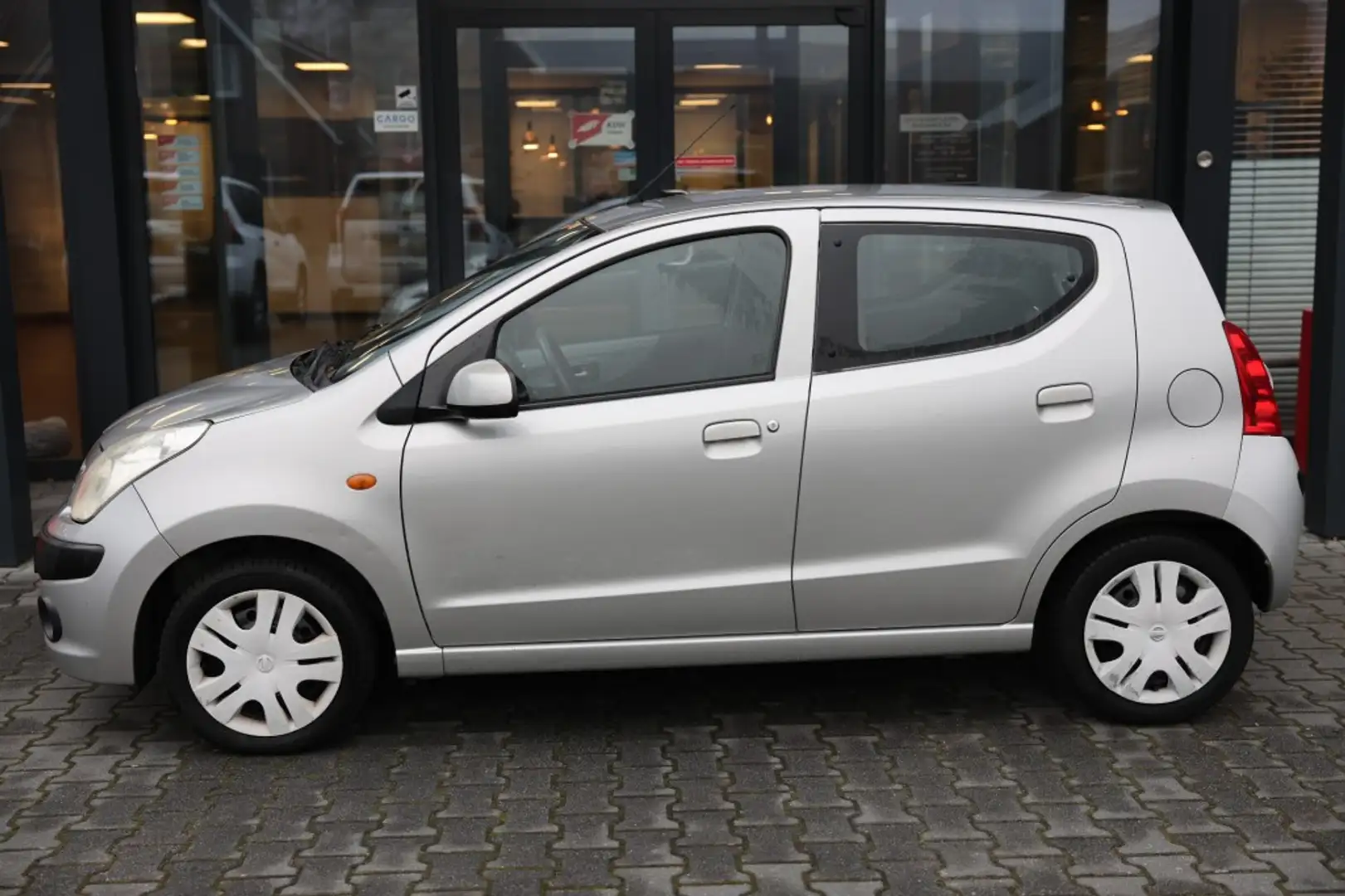 Nissan Pixo 1.0 LOOK Grijs - 2