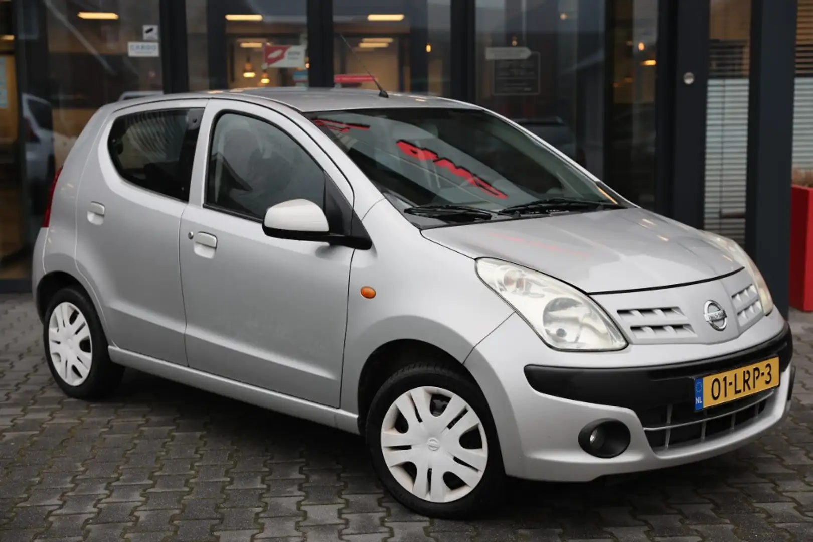 Nissan Pixo 1.0 LOOK Grijs - 1