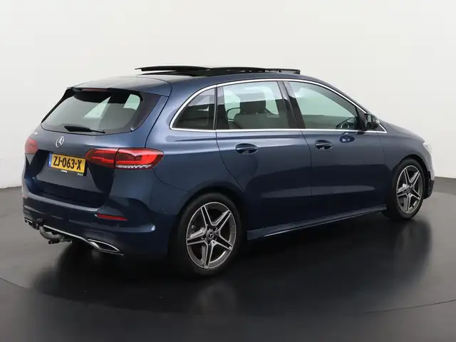 Mercedes-Benz B-Class view 5