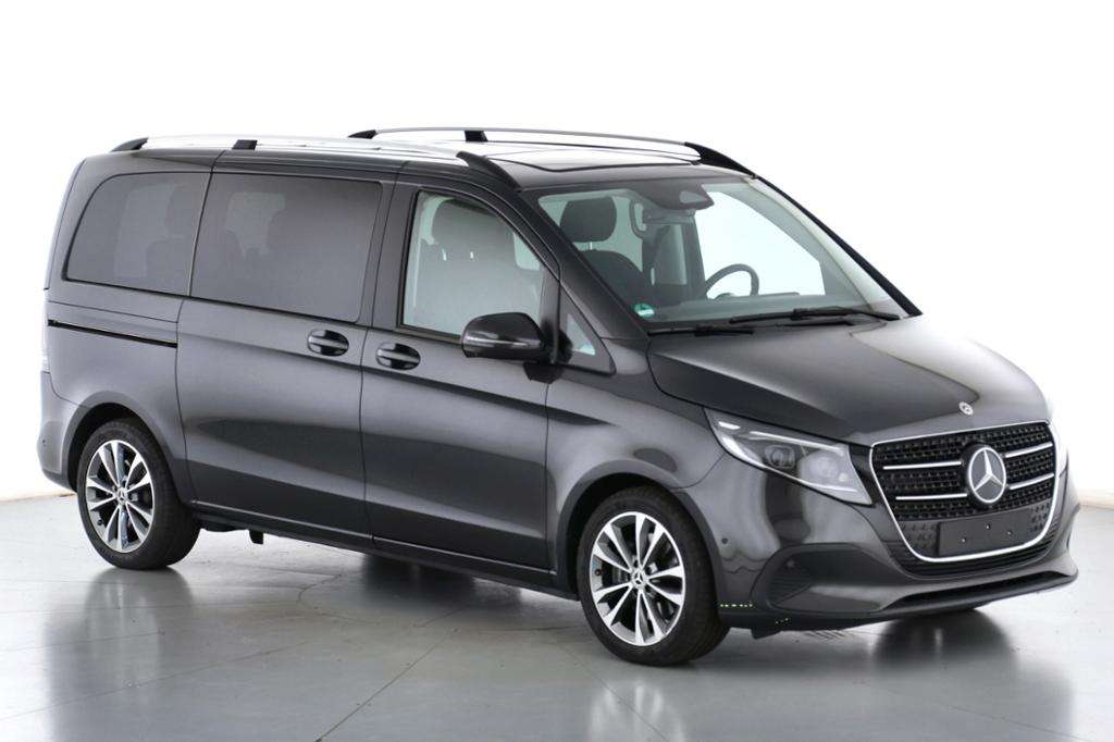 Mercedes-Benz V 220