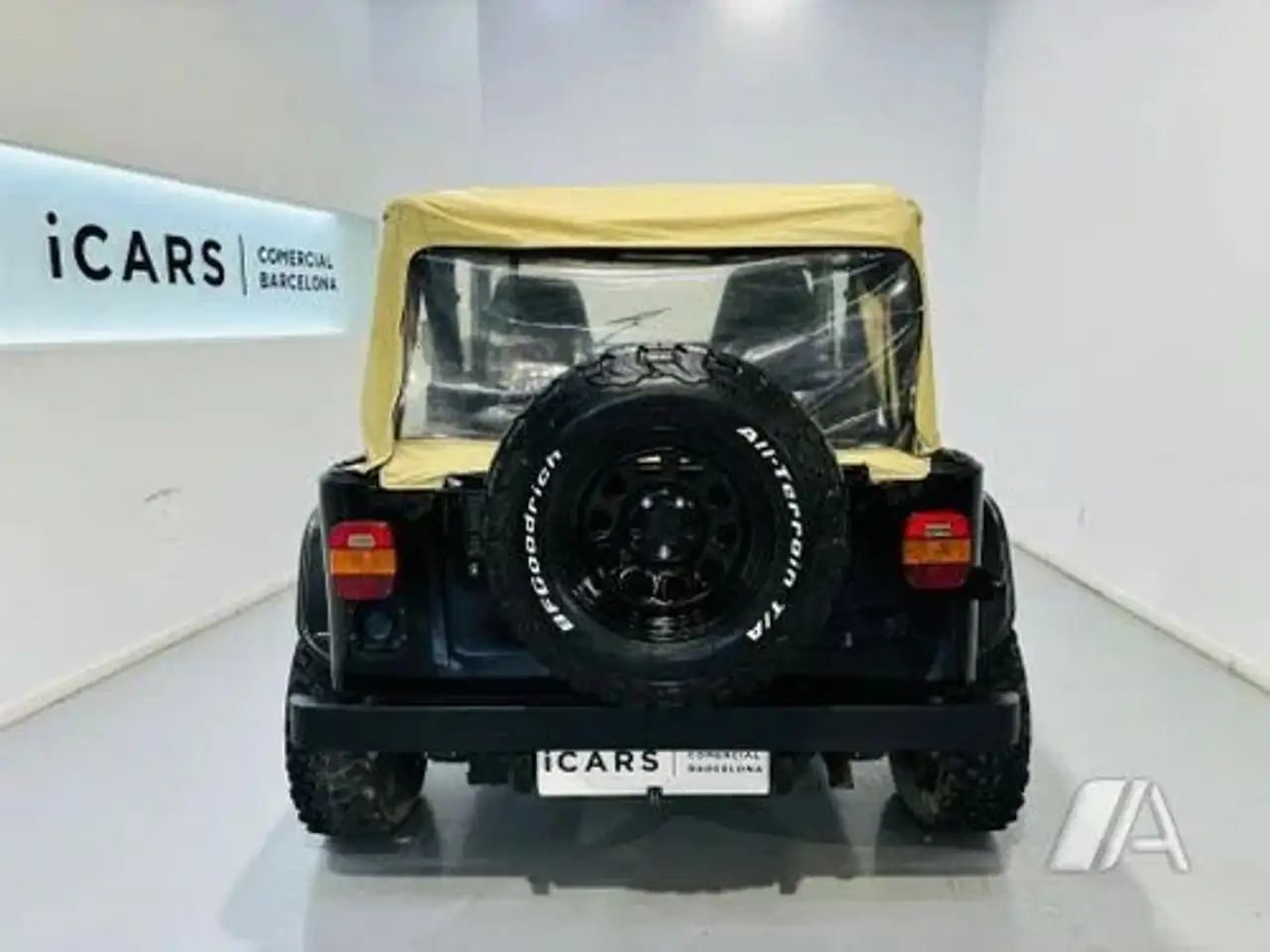 Jeep Wrangler 2.5 Hard Top, foto 2