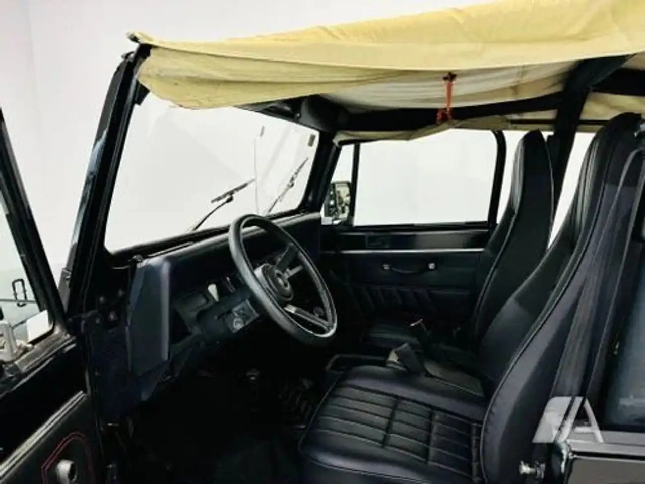 Jeep Wrangler 2.5 Hard Top, foto 10
