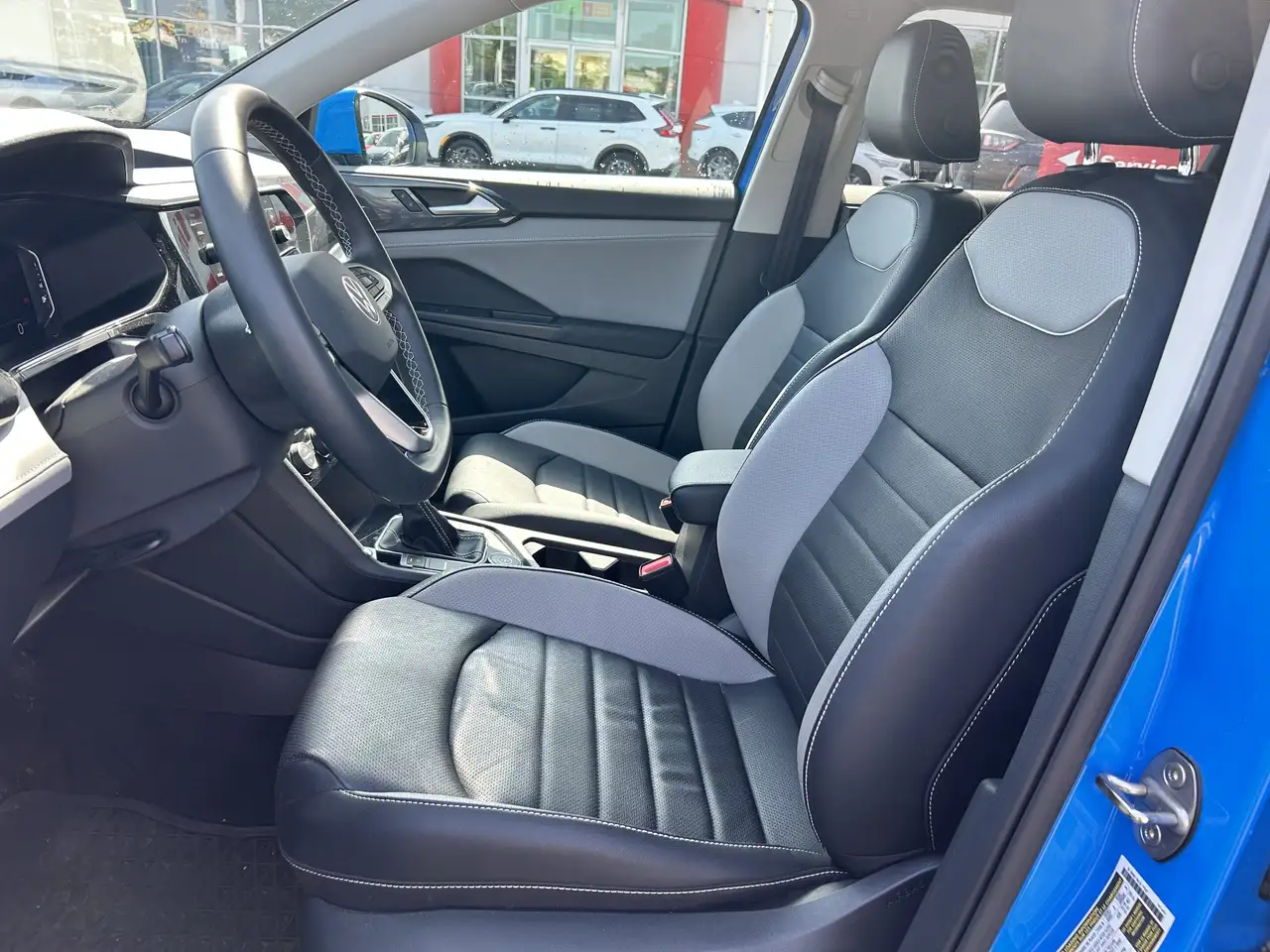 Volkswagen Taos снимка Volkswagen Taos