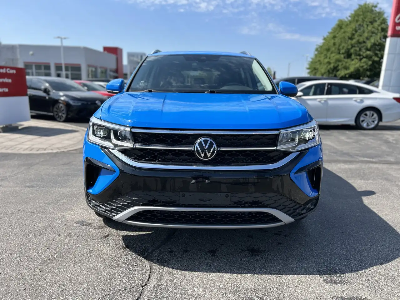 Volkswagen Taos снимка Volkswagen Taos