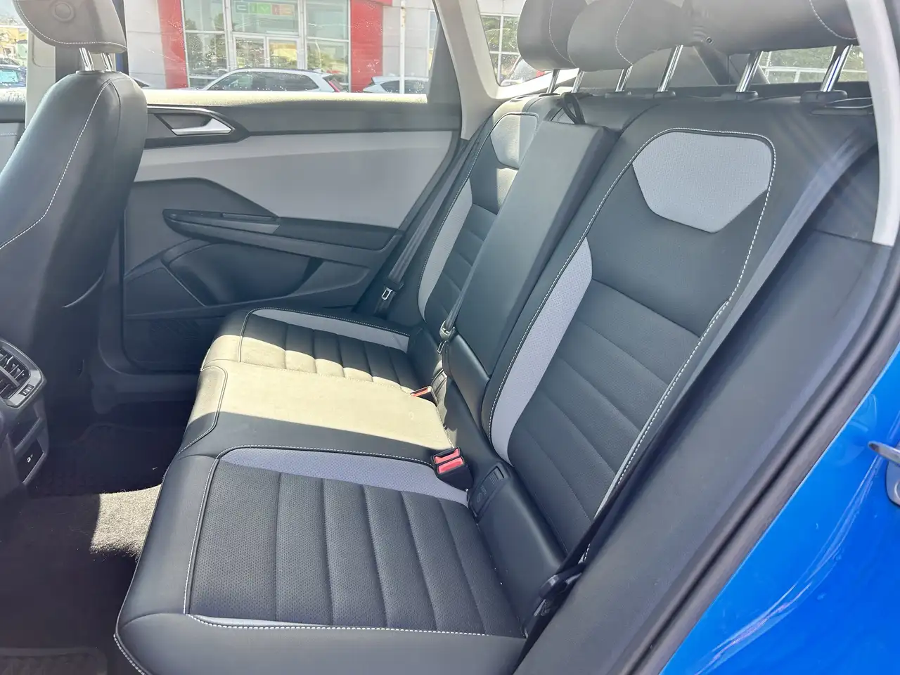 Volkswagen Taos снимка Volkswagen Taos