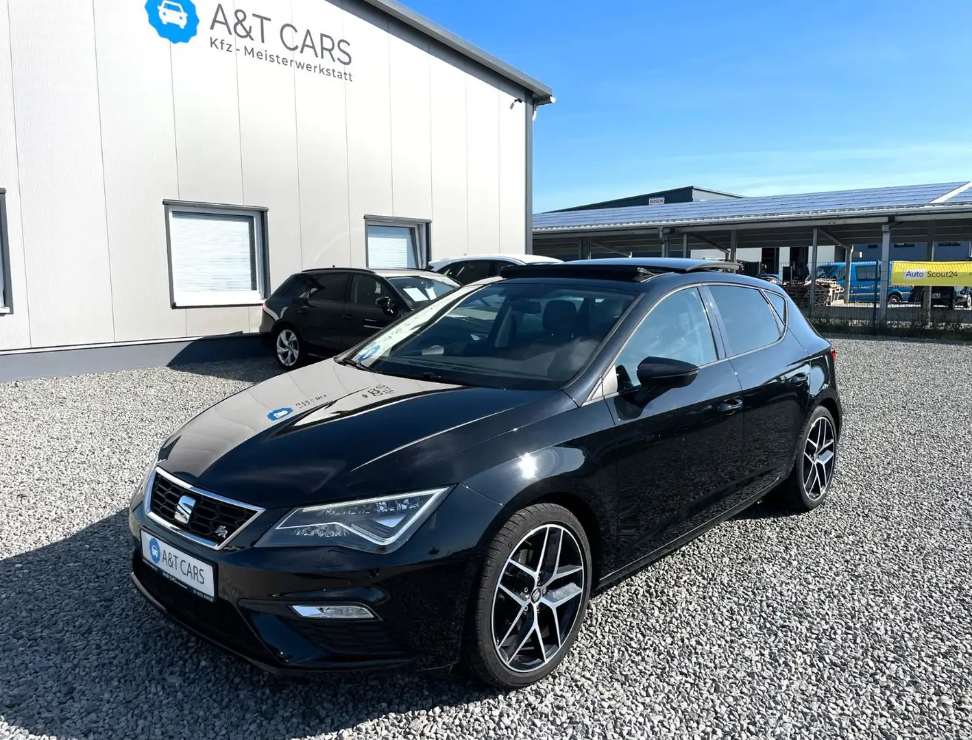 SEAT Leon FR/Panorama-Dach/Apple CarPlay/Sitzheizung Schwarz - 1