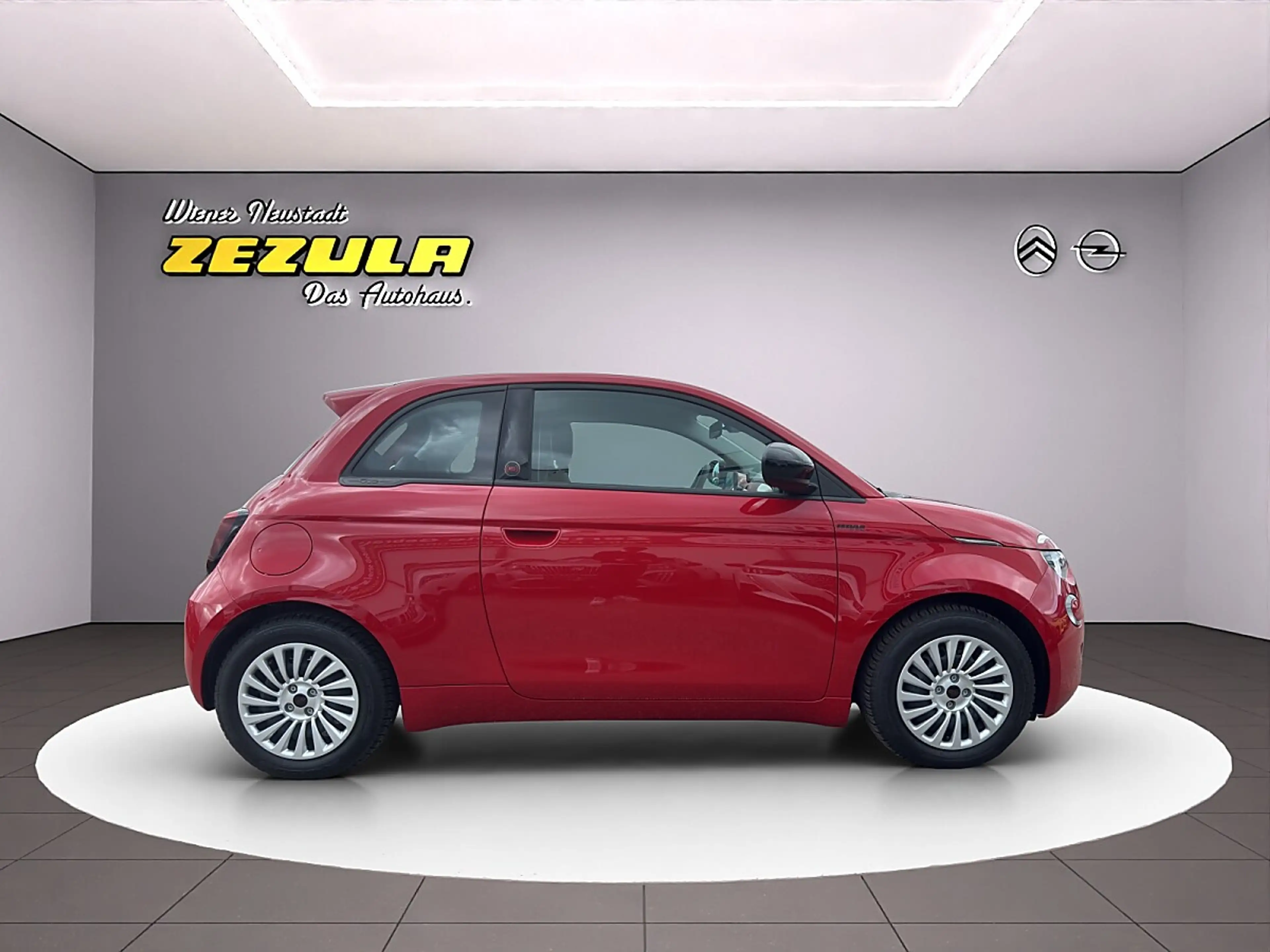 Fiat 500e 500 Elektro Red 42 kWh — photo 6