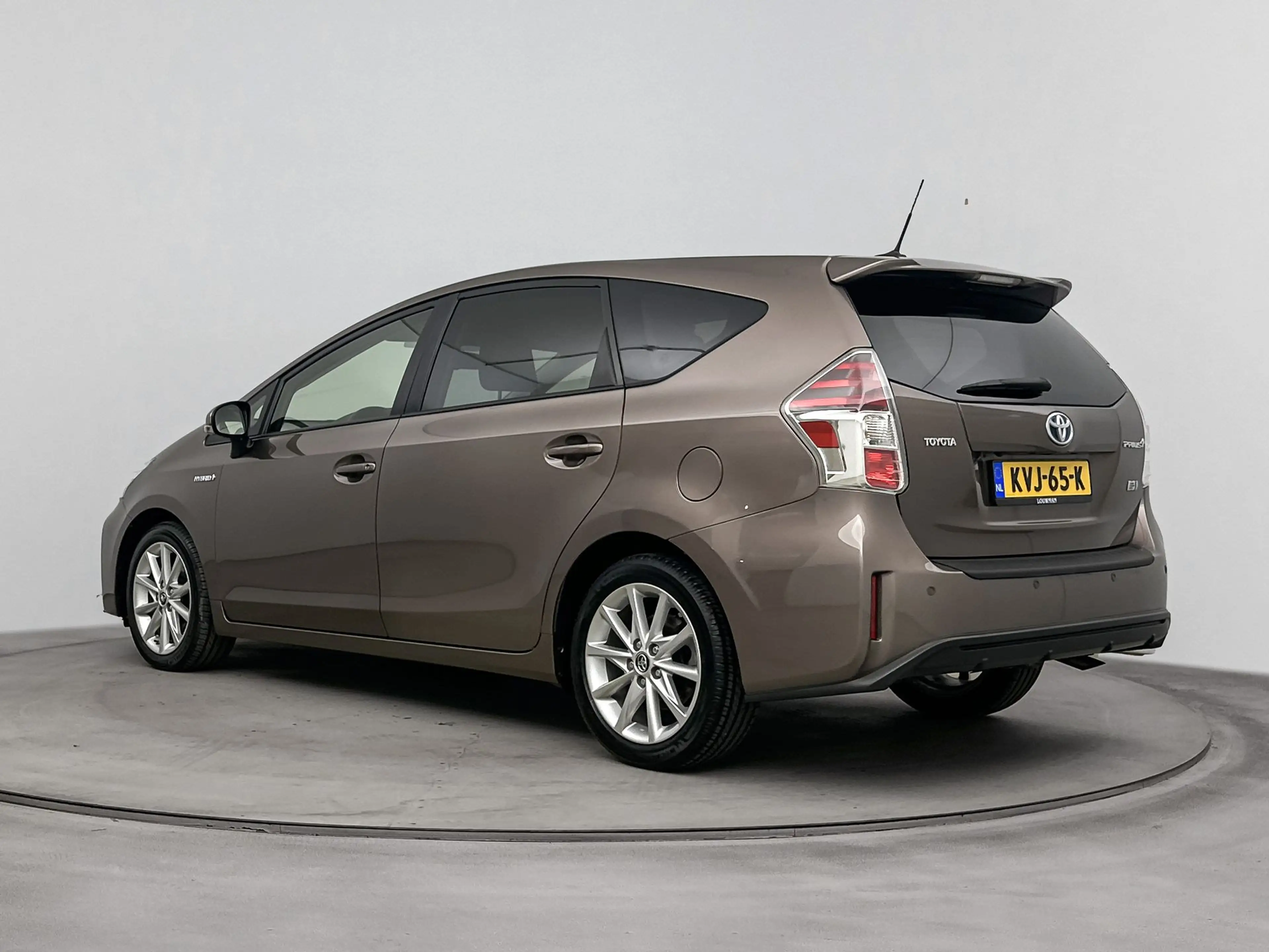 Toyota Prius+ 1.8 Executive | Parkeersensoren | Navigatie | Half — photo 13