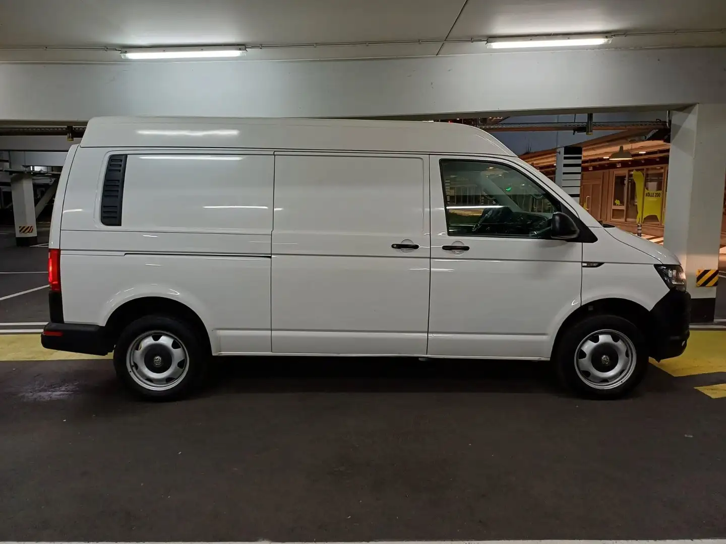 Volkswagen T6 Transporter T6Transporter Kasten Mittelhoch4X4StandHZG*Kamer Weiß - 1