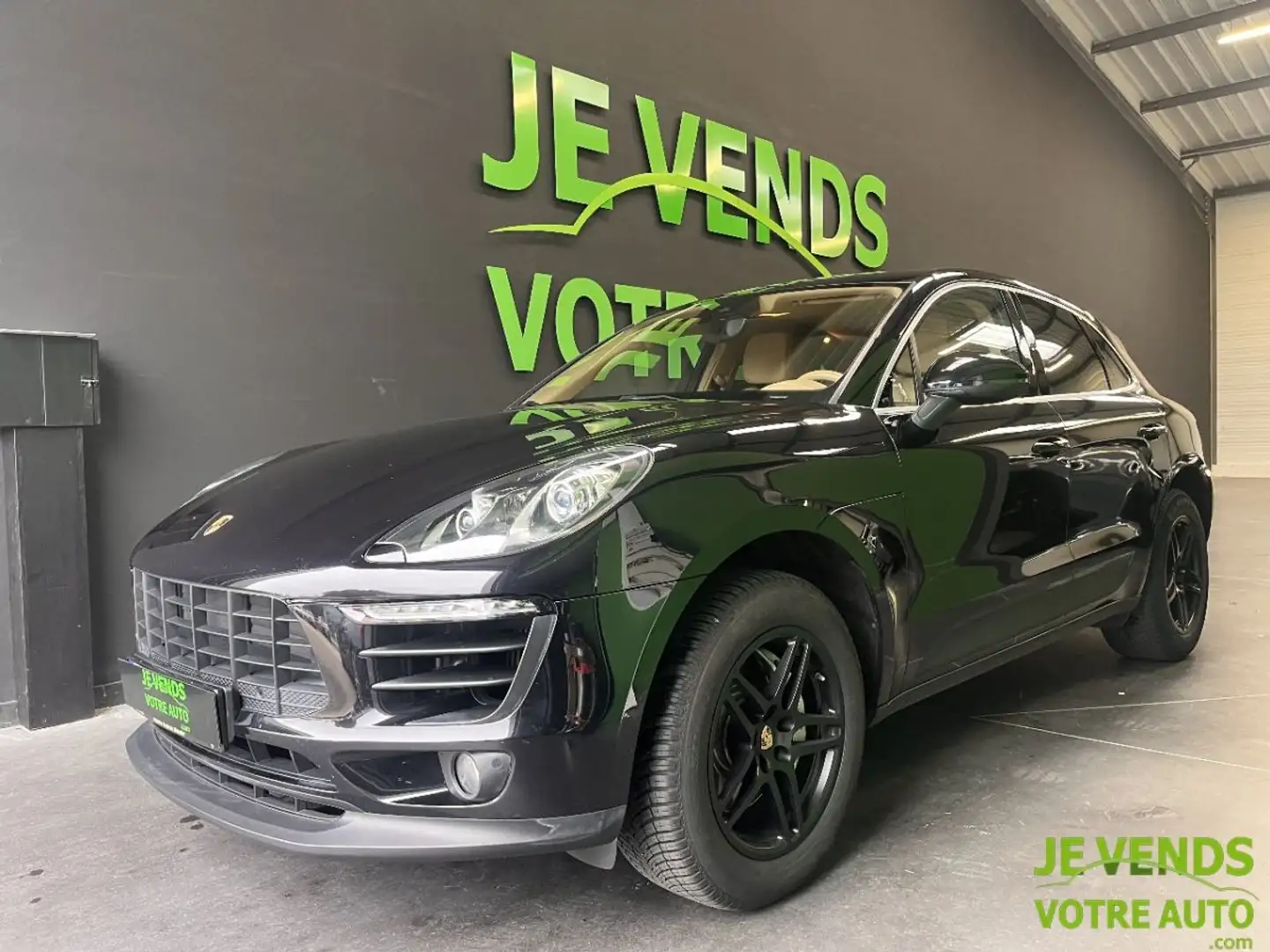 Porsche Macan 3.0 V6 340ch S PDK Schwarz - 1