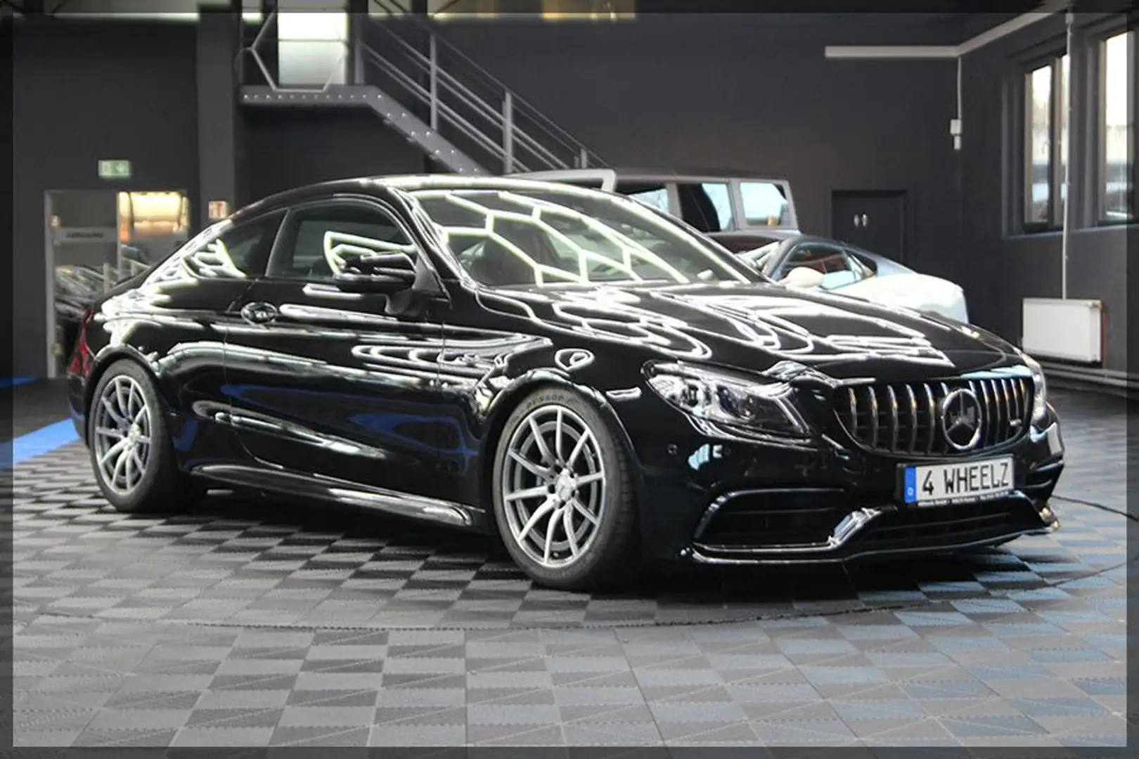 Mercedes-Benz C 63 AMG C63 AMG LUFTFAHRWERK / PANO / CAM / NAVI Schwarz - 1