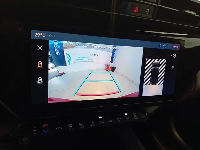 Alfa Romeo Junior view 13