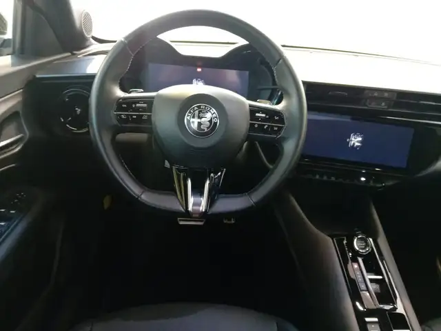 Alfa Romeo Junior view 11