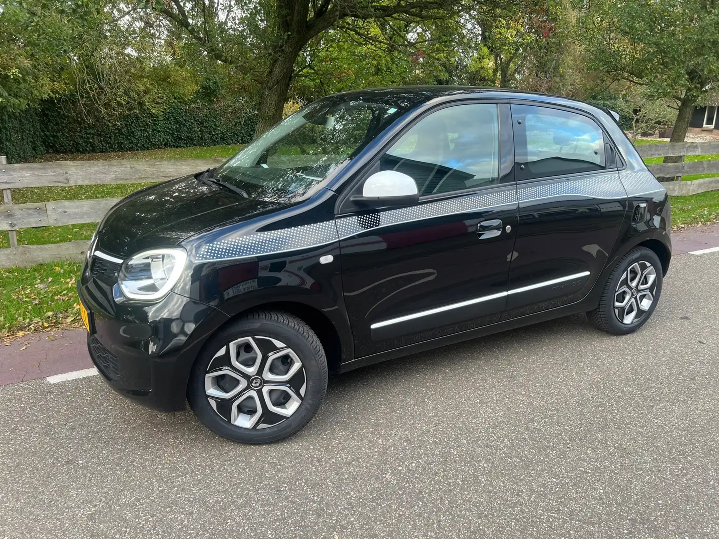Renault Twingo 1.0 SCe Collection Airco Zwart - 2