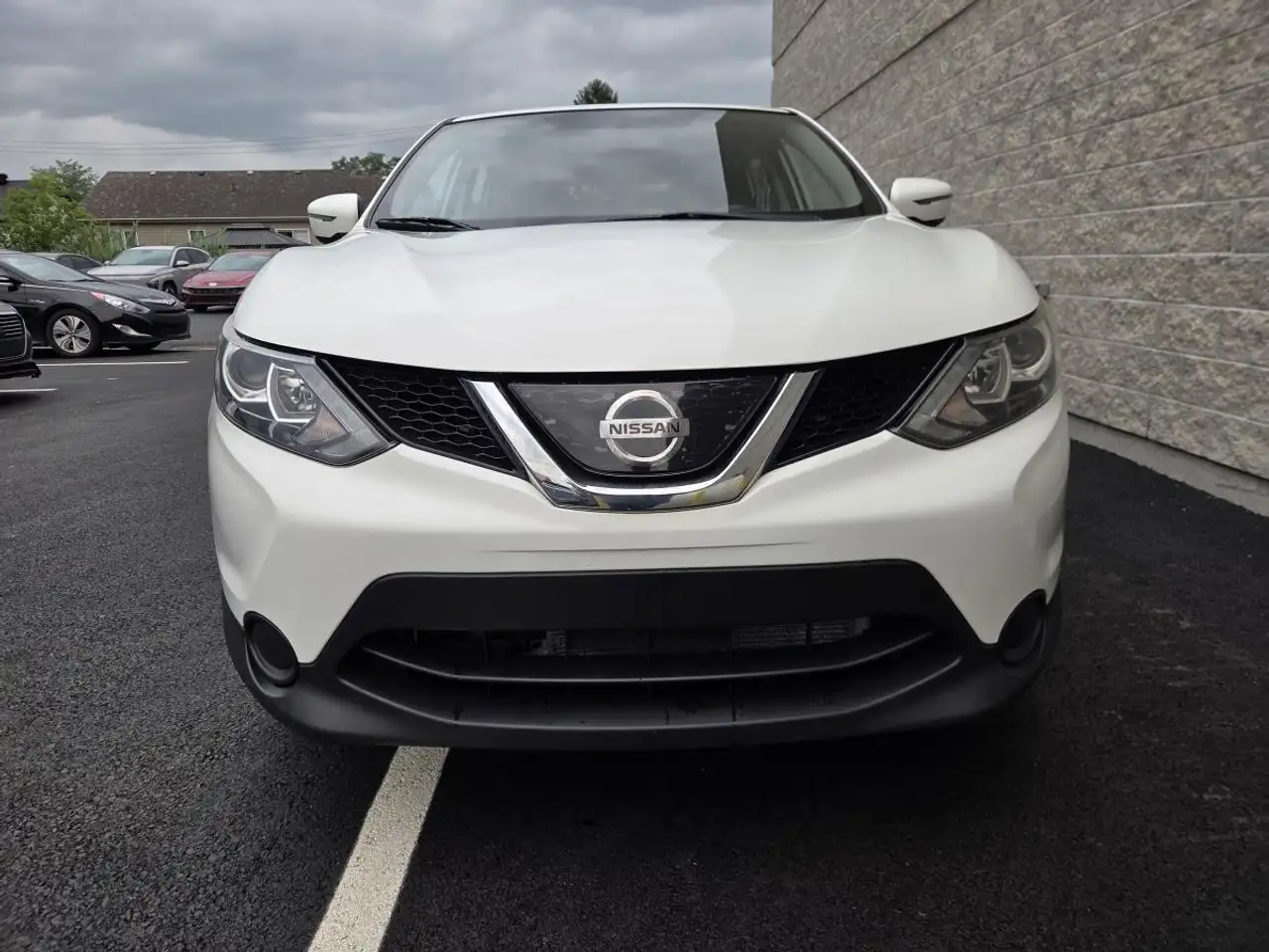 Nissan Qashqai photo Nissan Qashqai