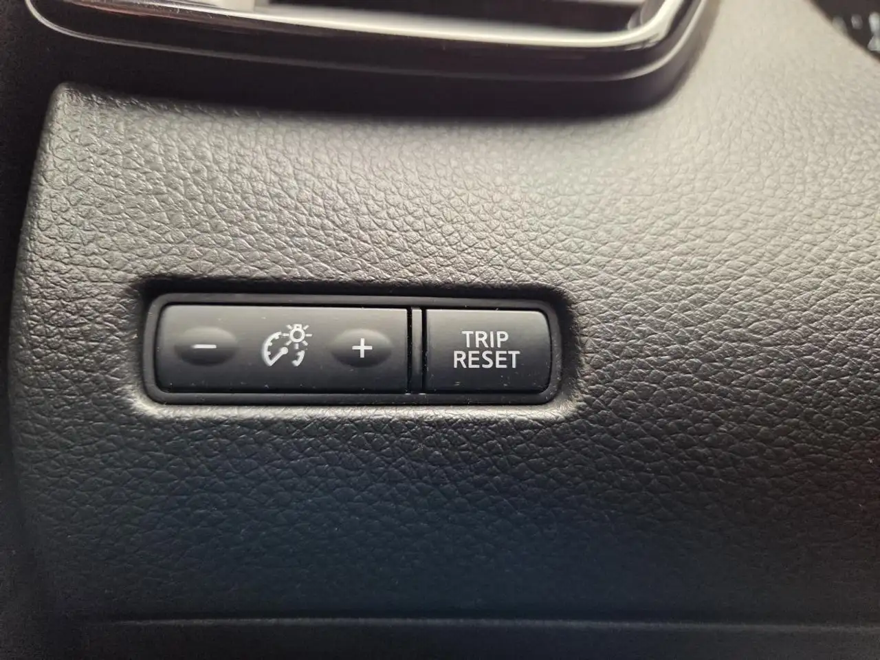 Nissan Qashqai photo Nissan Qashqai