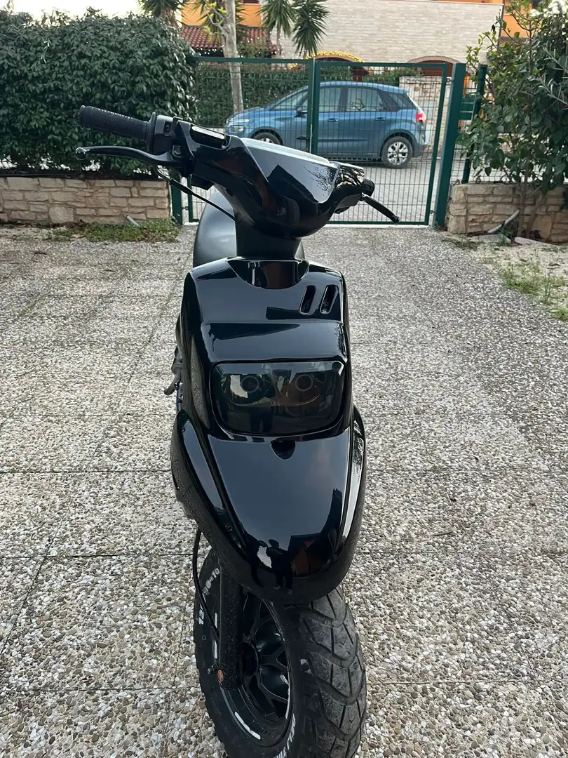 Yamaha BWs Negro - 2