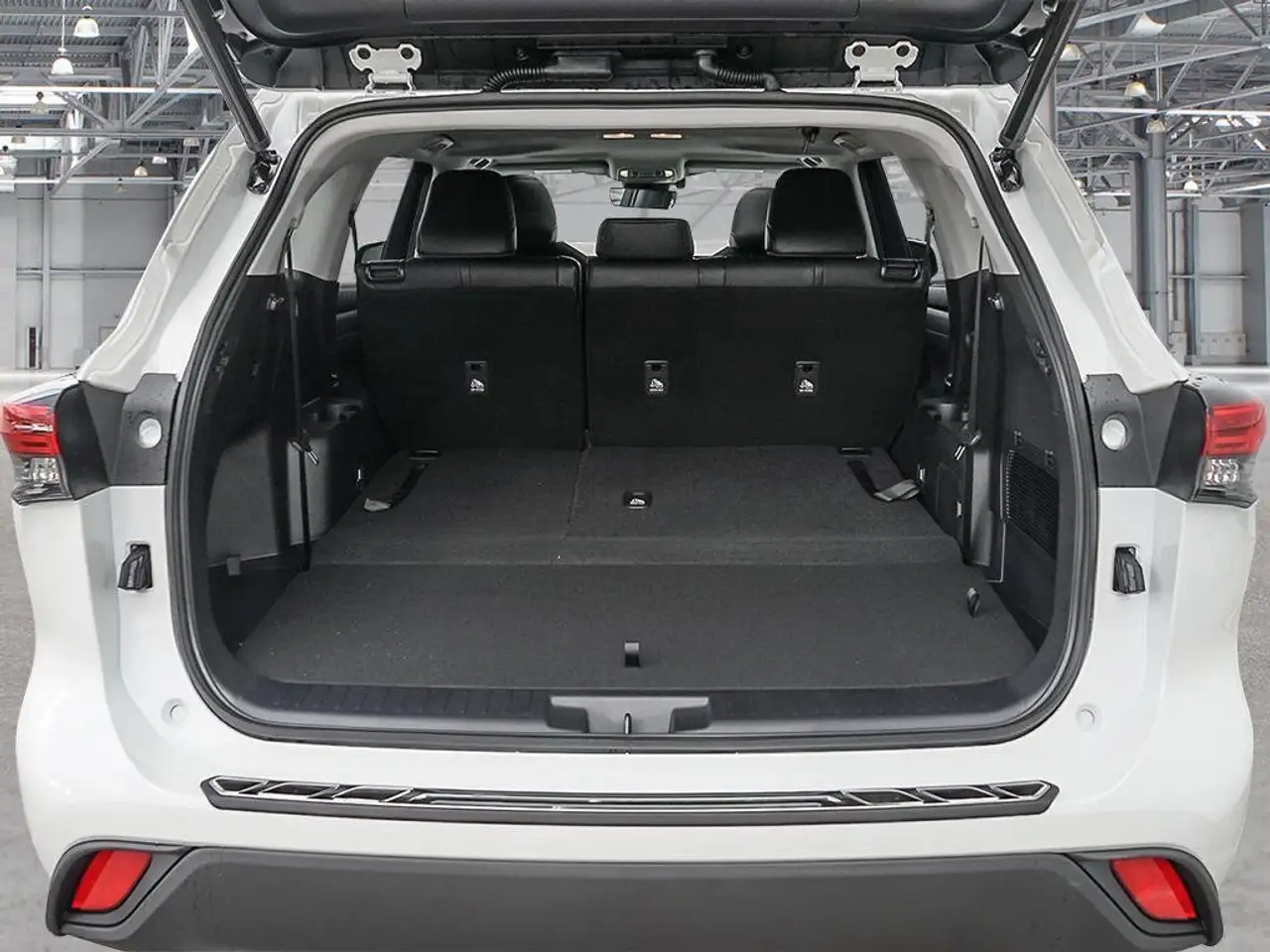 Toyota Highlander photo Toyota Highlander
