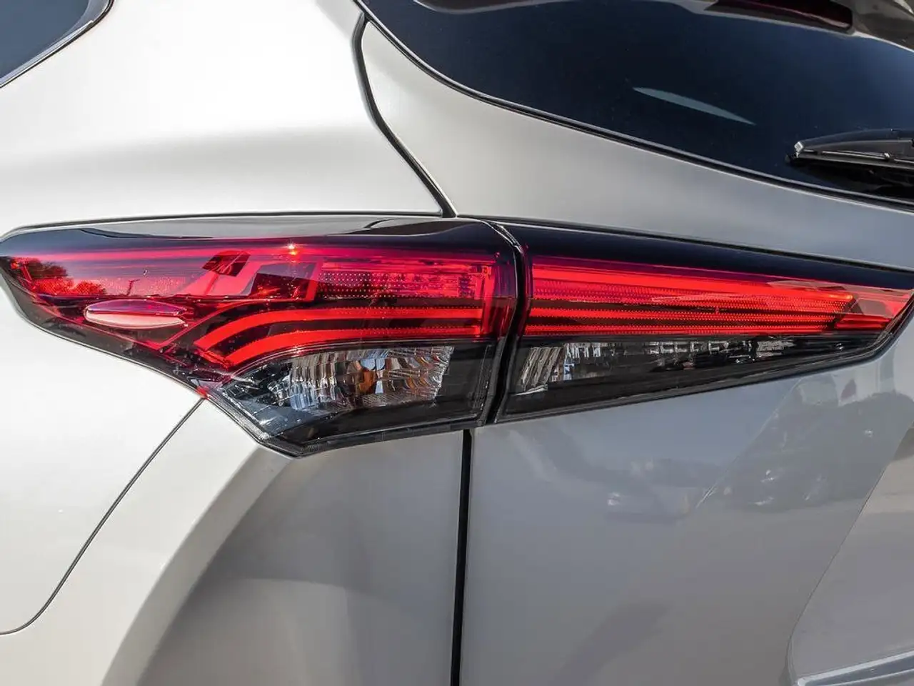 Toyota Highlander photo Toyota Highlander