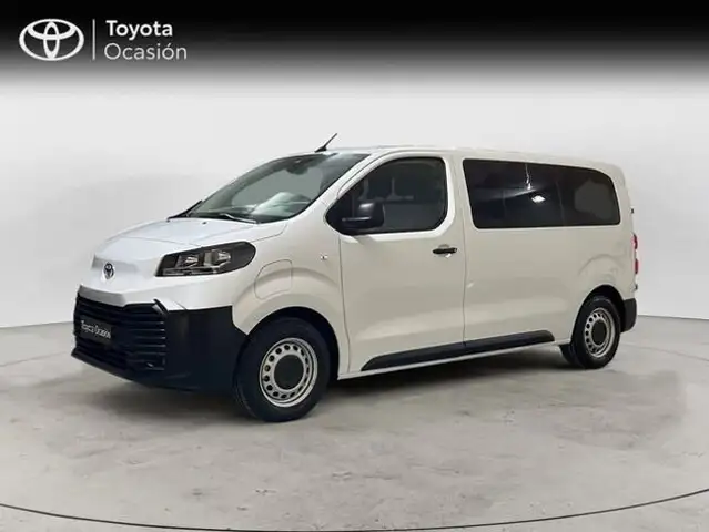 Toyota Proace COMBI GX L1 1PL 50kWh Electric