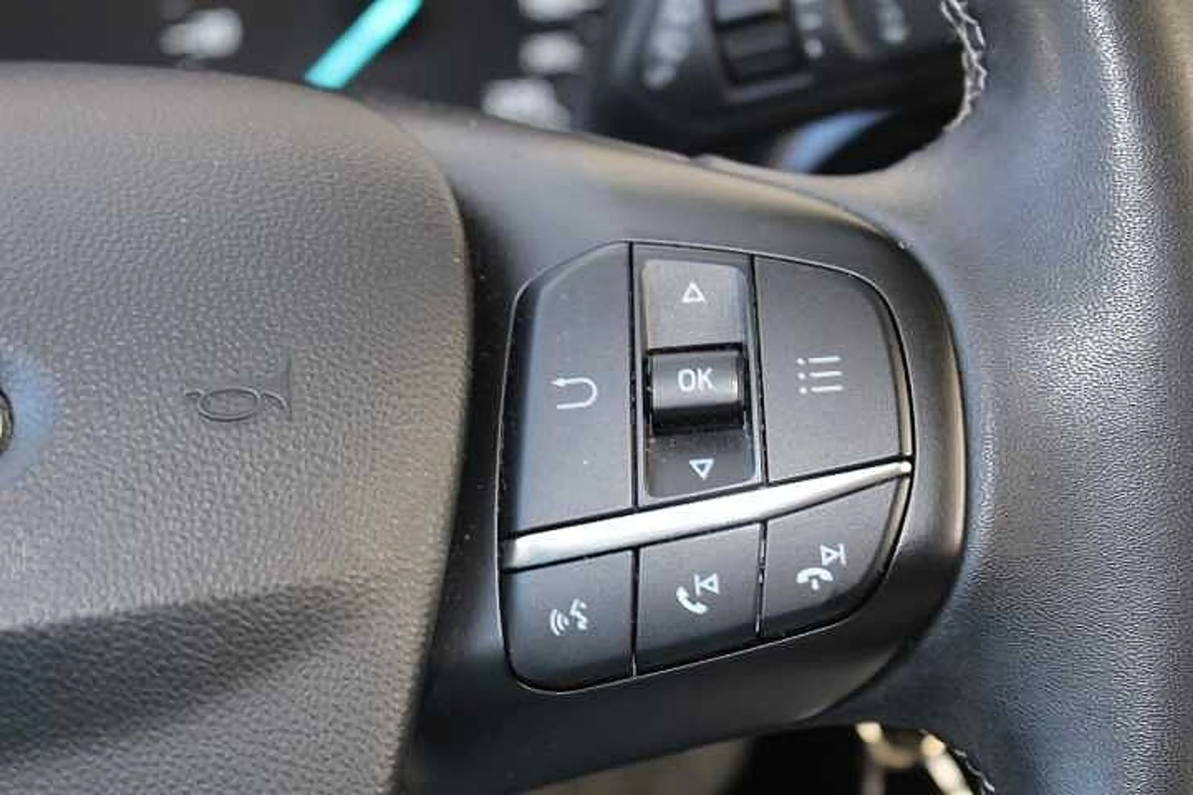 Ford Fiesta Titanium — photo 19