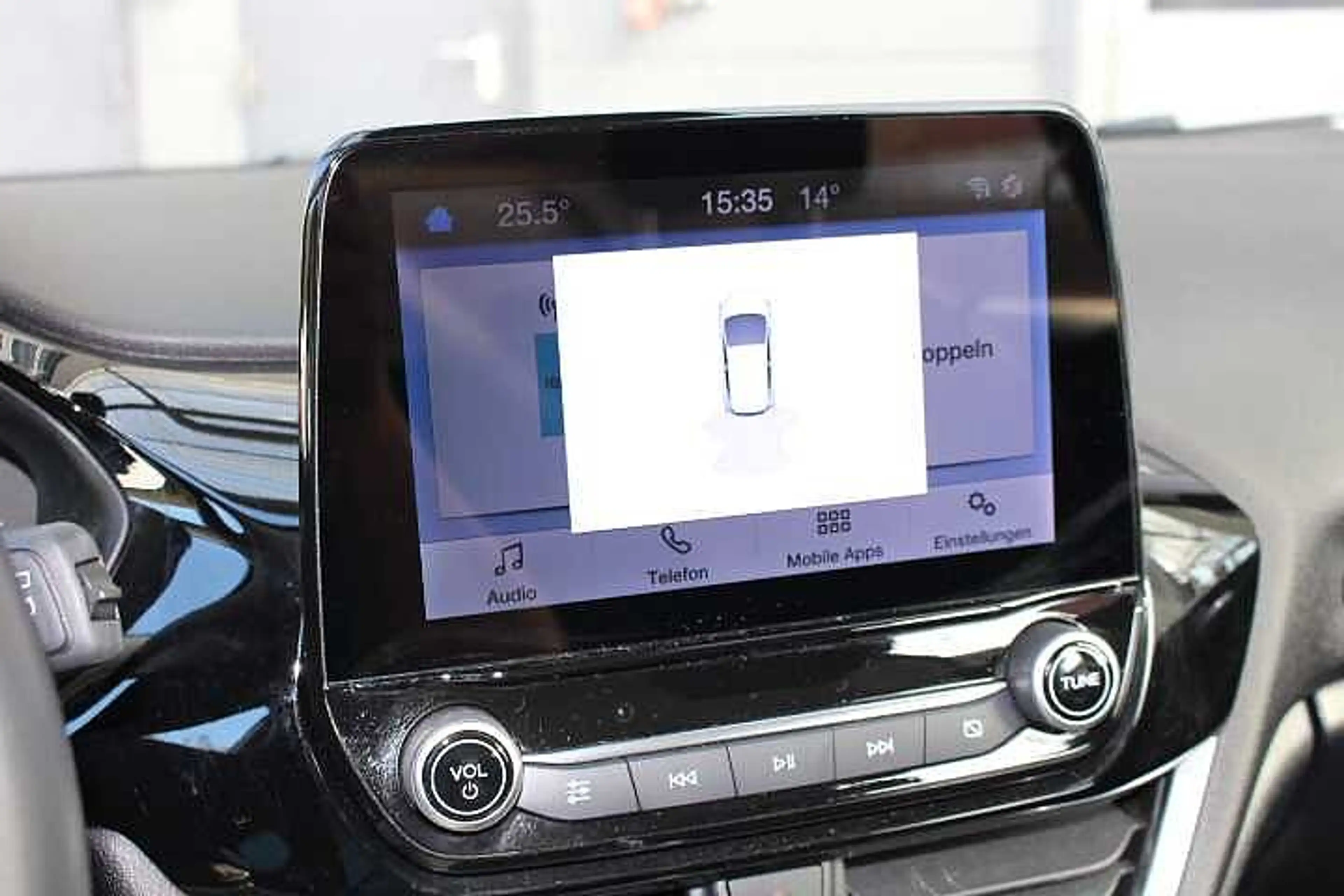 Ford Fiesta Titanium — photo 8