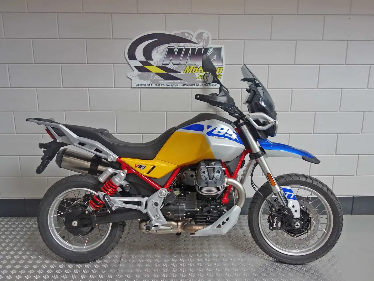 Moto Guzzi V 85 TT