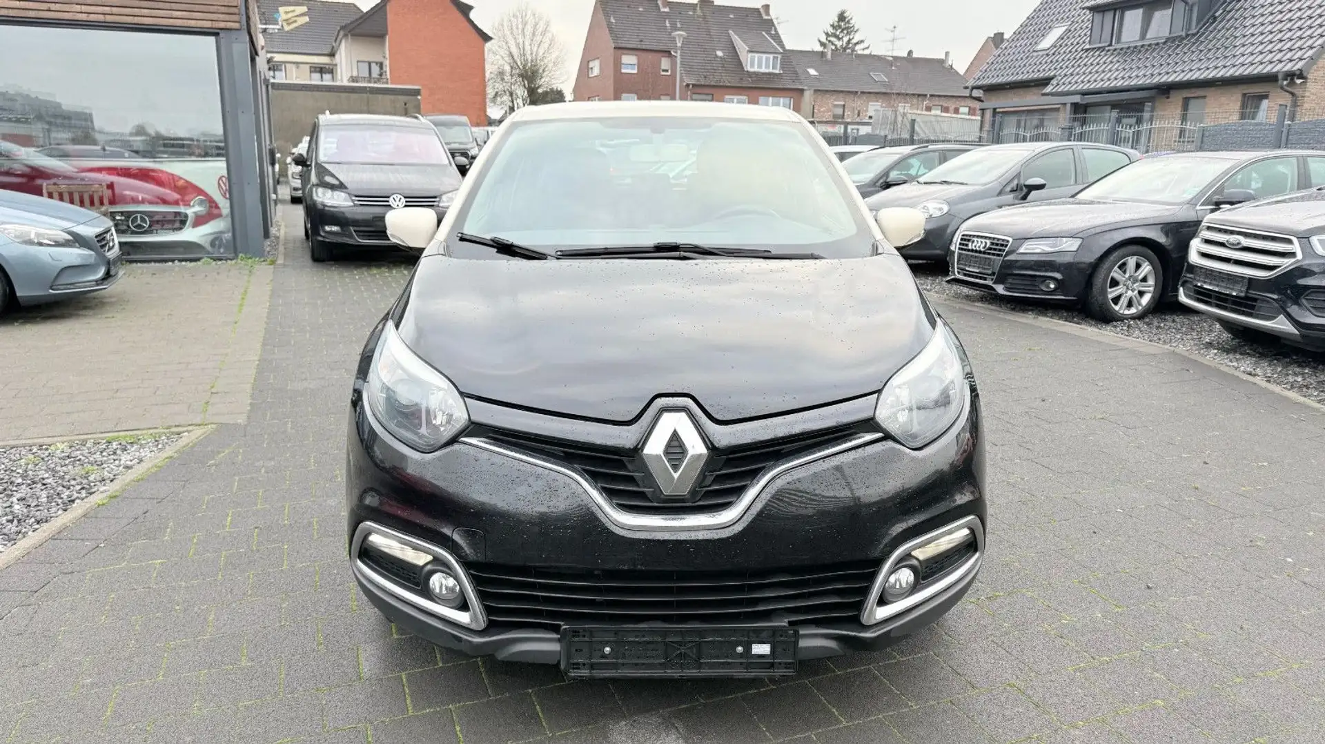 Renault Captur 1.5 dci Schwarz - 2