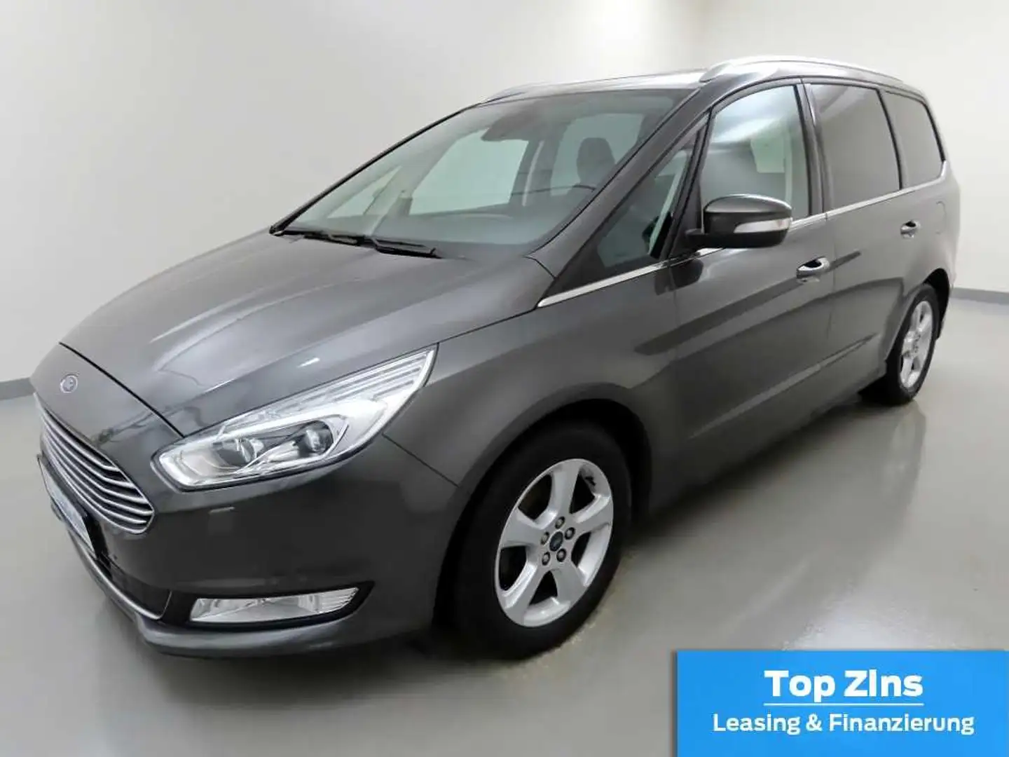 Ford Galaxy 2.0 TDCi Aut. Titanium AHK+Kam+Pano-Dach Grau - 2
