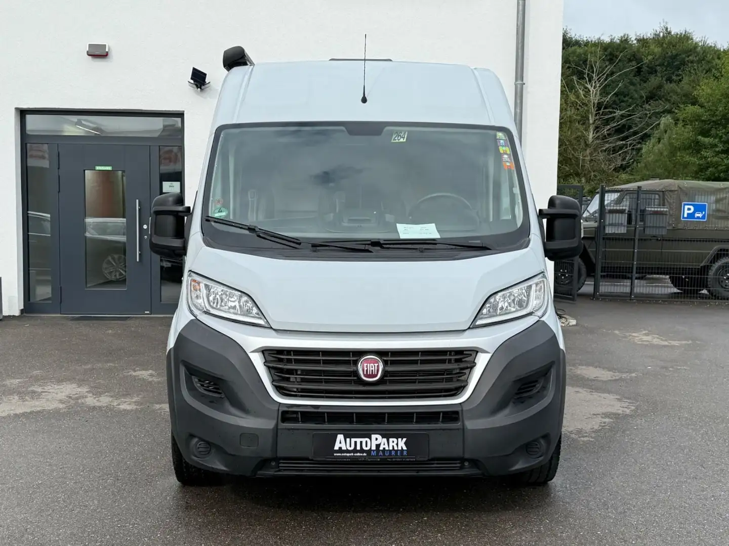 Fiat Ducato Weinsberg Carabus 600K Wohnmobil Gris - 2