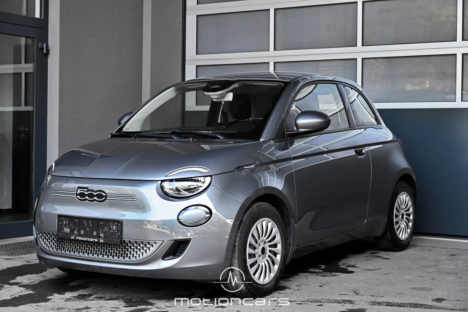 Fiat 500e Action Pickerl NEU Grijs - 1
