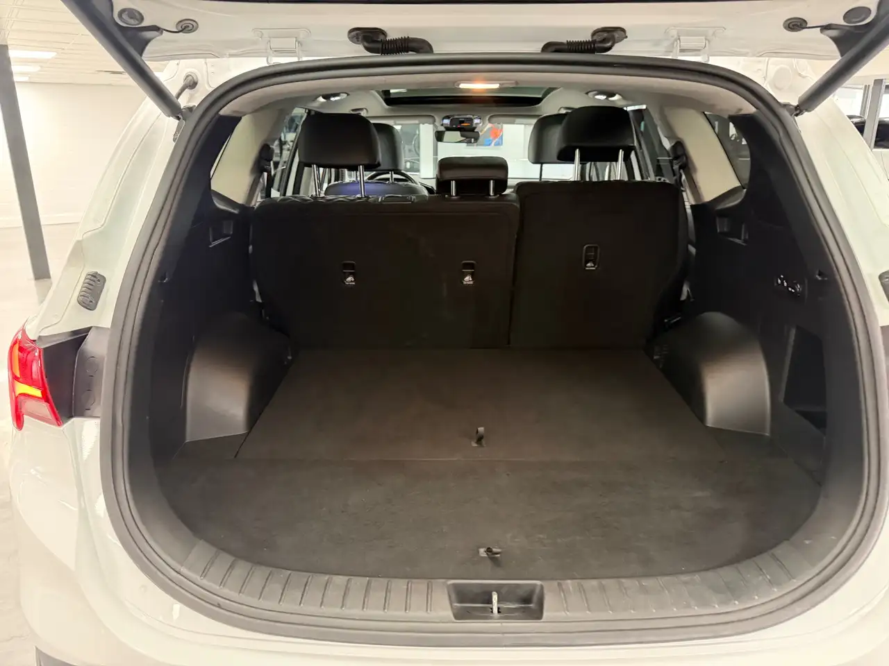 Hyundai SANTA FE снимка Hyundai SANTA FE