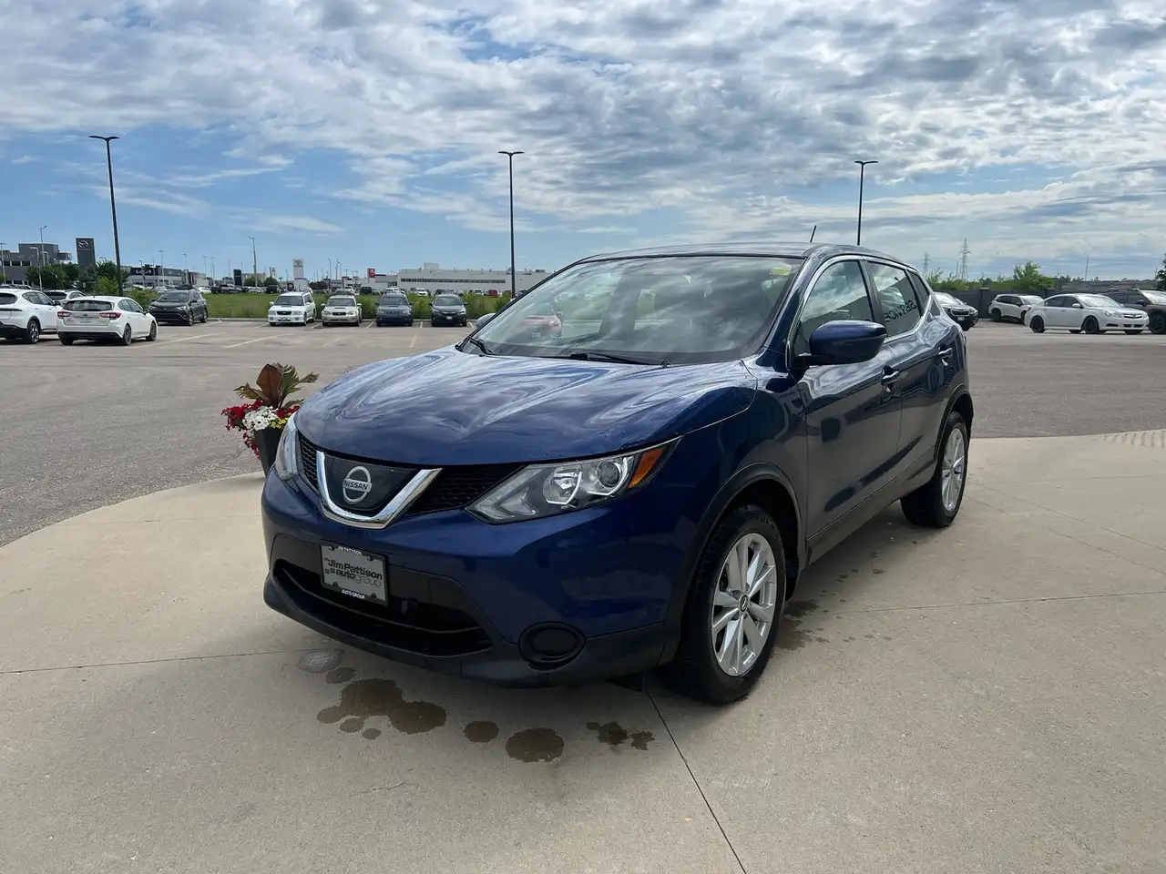 Nissan Qashqai photo Nissan Qashqai