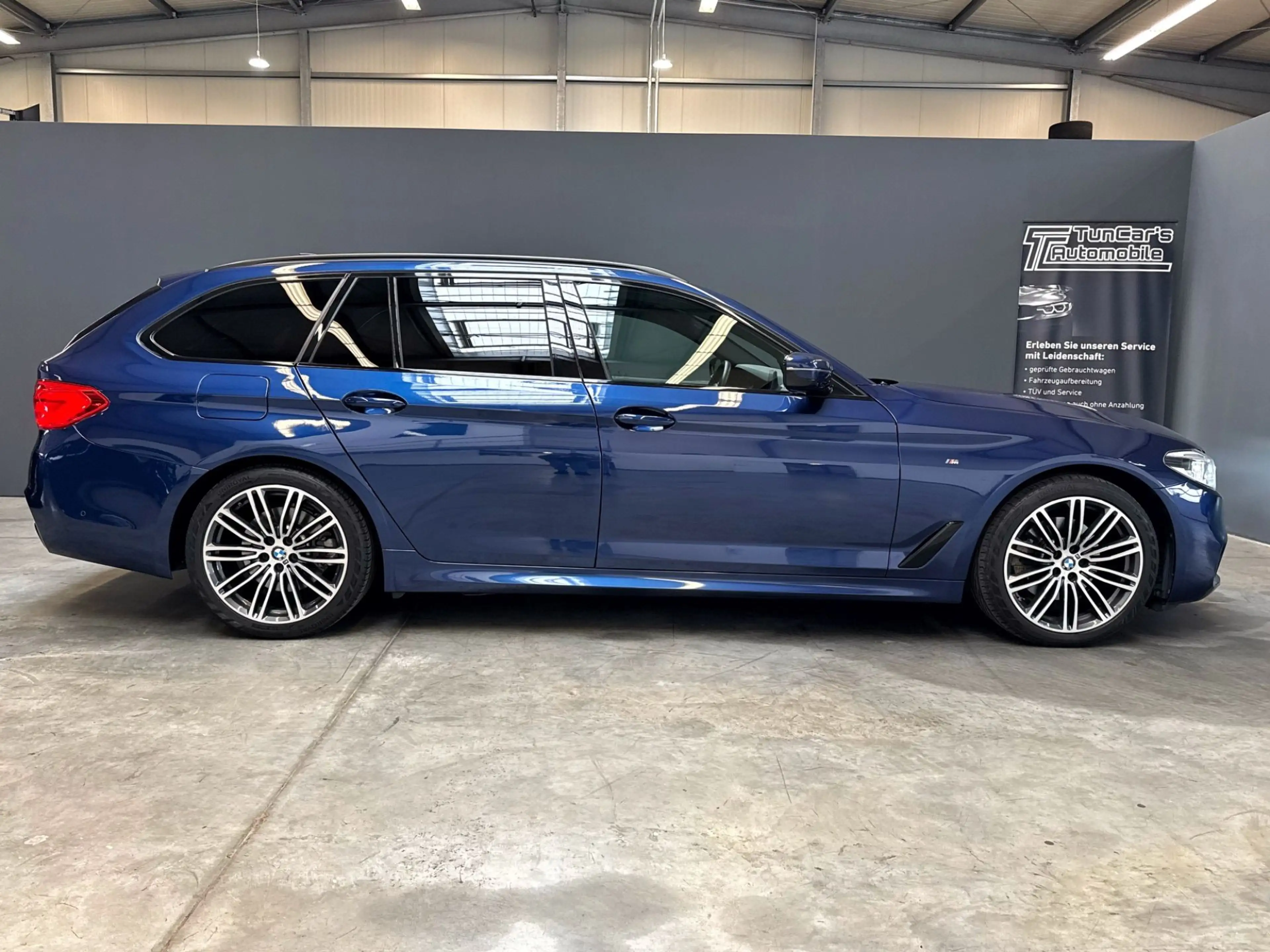BMW 520 d M Sport /LED/AHK/HiFI/HUD — photo 6