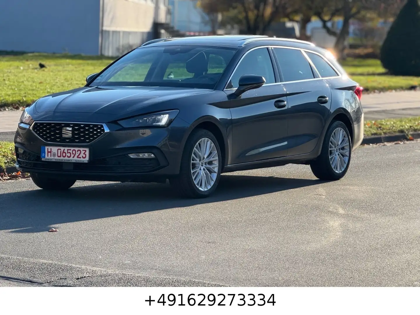 SEAT Leon Sportstourer Xcellence/PANO/VIRUAL/ACC/LED Grau - 2