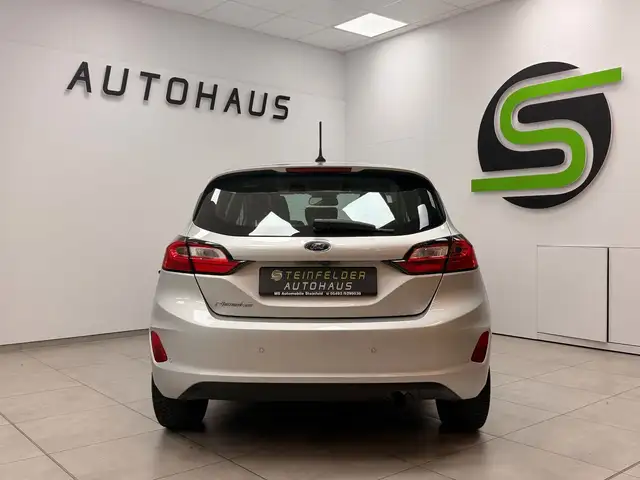 Ford Fiesta view 6