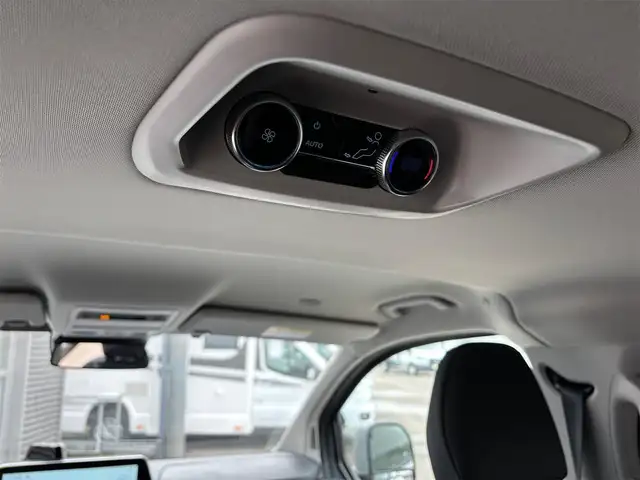 Ford Tourneo Custom Active L1H1 PHEV Ansicht 7