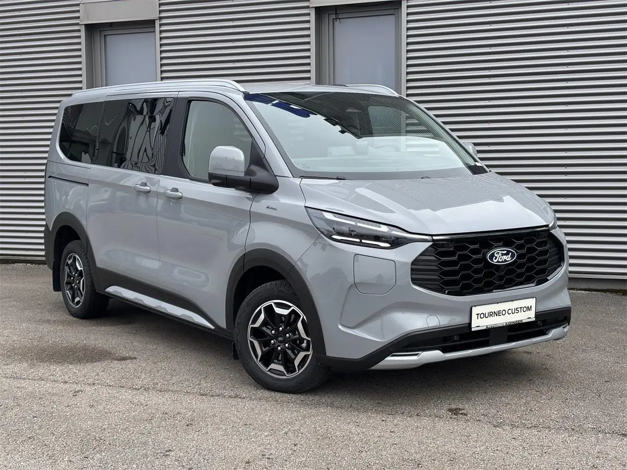 Ford Tourneo Custom Active L1H1 PHEV