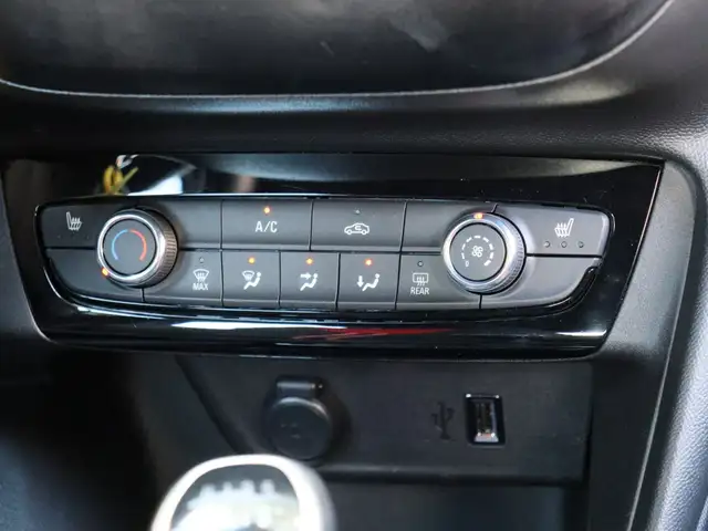 Opel Corsa view 9