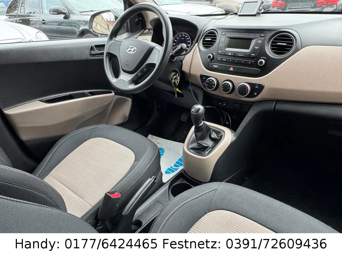 Hyundai i10 1.0 KLIMA/el.FH/ZENTRALE/ Silber - 2